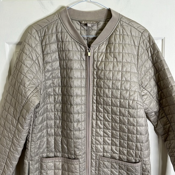 Athleta Women's Grandview PrimaLoft Quilted Shell Jacket Small Gorpcore Neutral - Picture 2 of 14